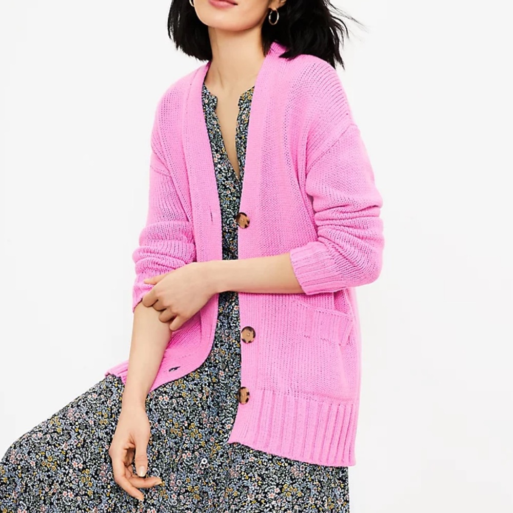 LOFT Relaxed V-Neck Cardigan in Pink size Medium